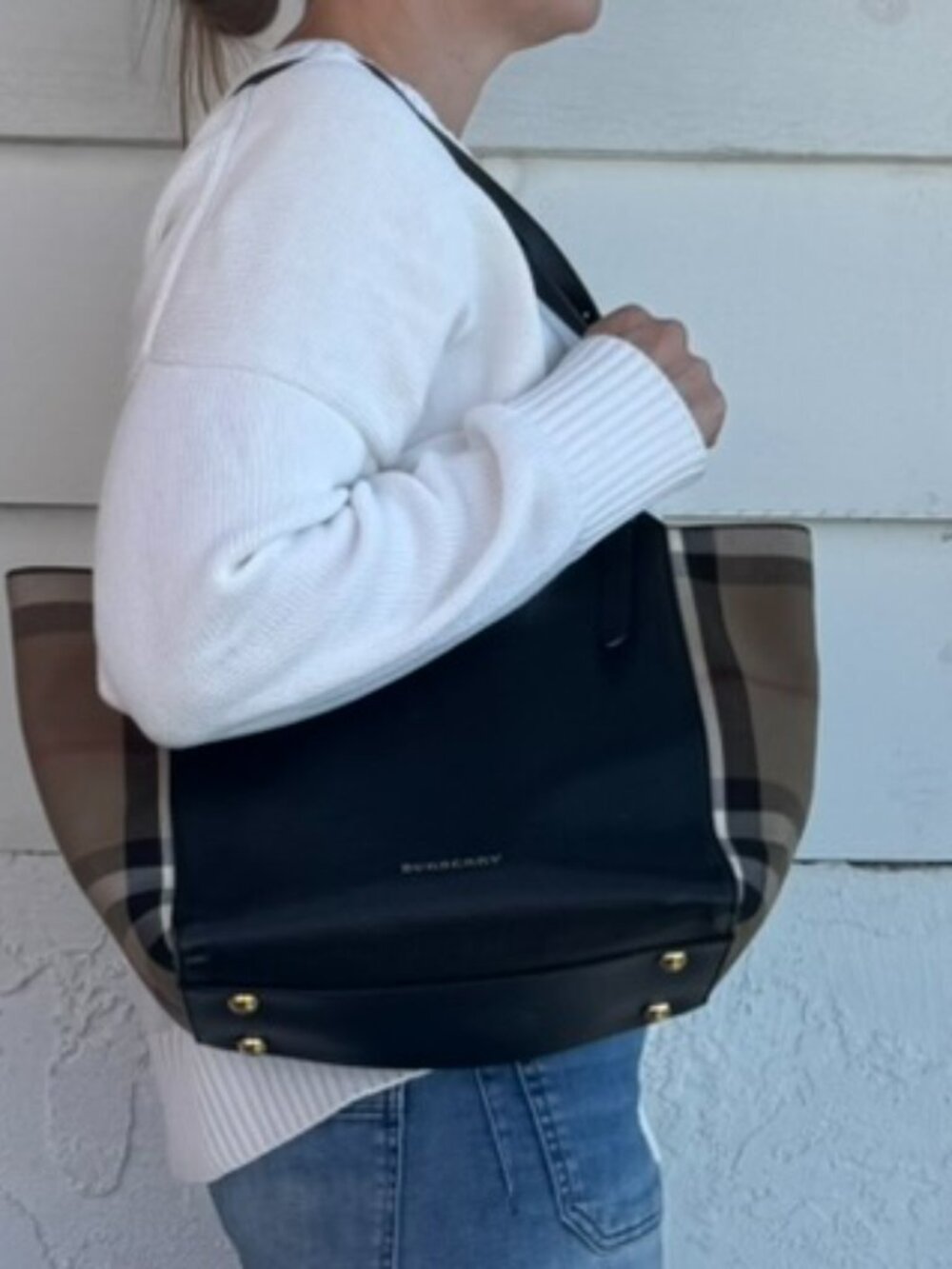 Burberry Medium Tote/ Shoulder Bag - Black - Picture 2 of 13